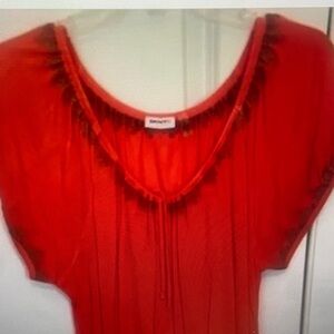 DKNYC Red Short-Sleeve Scoop Neck Blouse